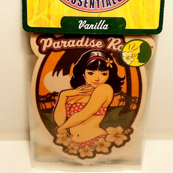 Hanging Car & Home Air Freshener Pack of 3 Hawaiian Pinup Girl - Picture 15 of 15